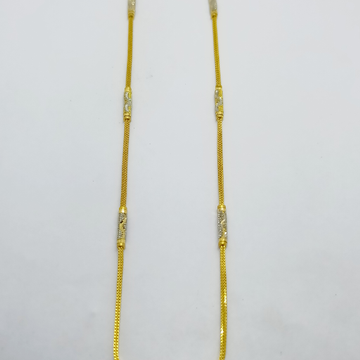 22crt Pipe Gold Chain by Suvidhi Ornaments