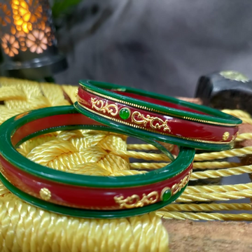 22k gold plastic Green And Red bangle 2pis by 