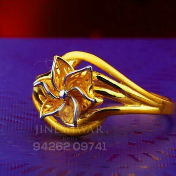 916 Fancy Flower Deaign Casting Ladies Ring LRG -0...
