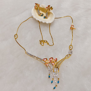 Traditional Necklace Set by 