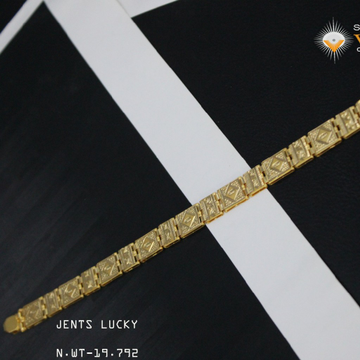 22ct(916) jents lucky by 