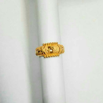 916 Dazzling Design Gold Ladies Ring by Samanta Alok Nepal