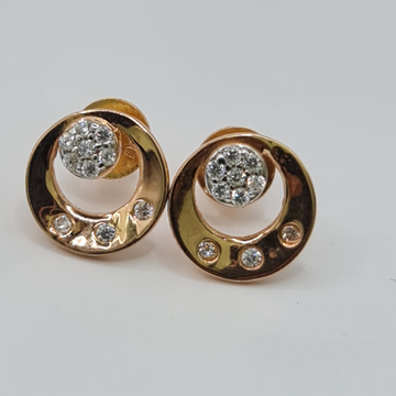 18 KT Hallmark Fancy  Earring by Sangam Jewellers