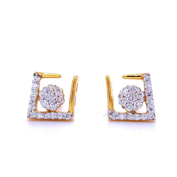 Stylish Design diamond stud earrings