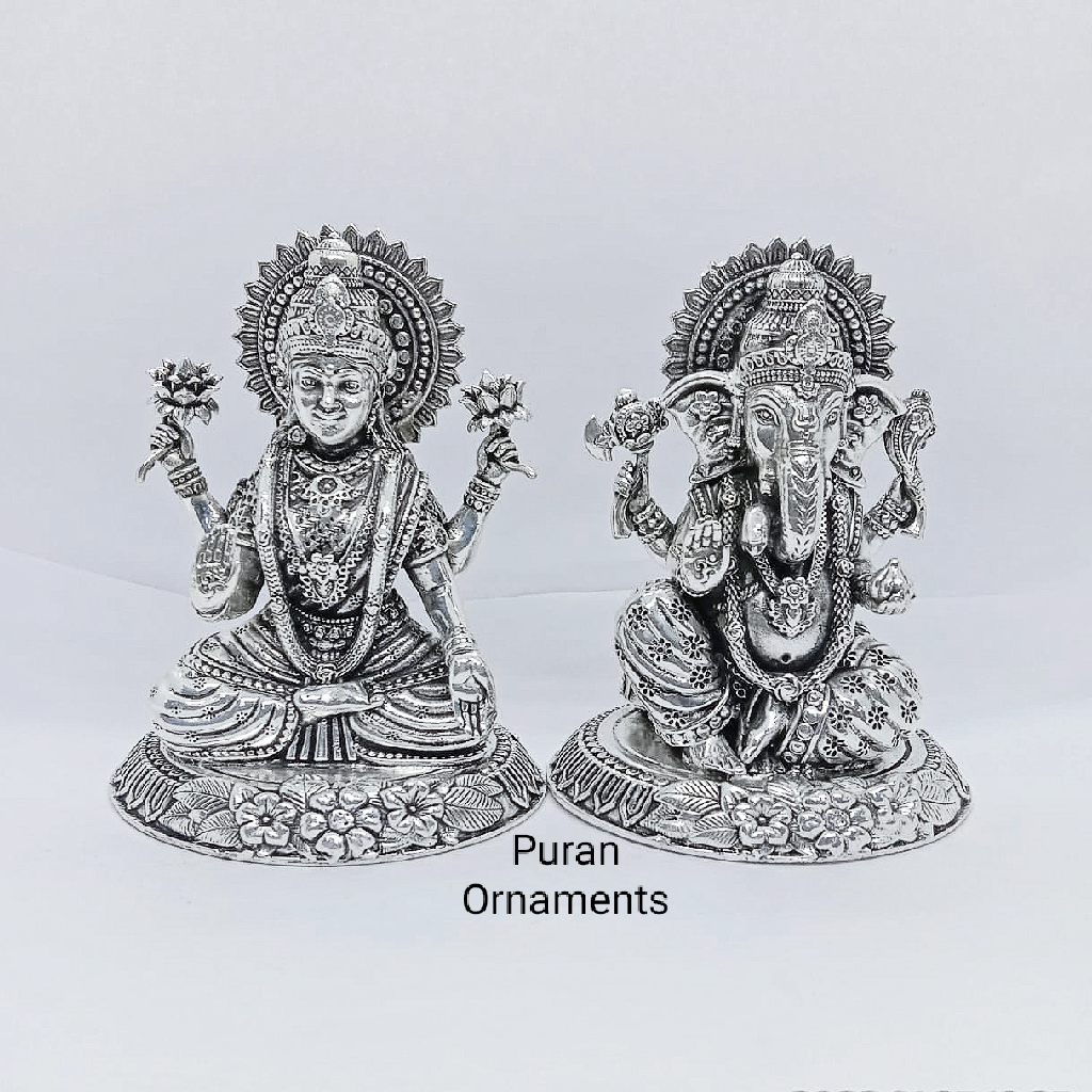 Buy quality Pure silver laxmi ganesh idols in high finishing antique ...