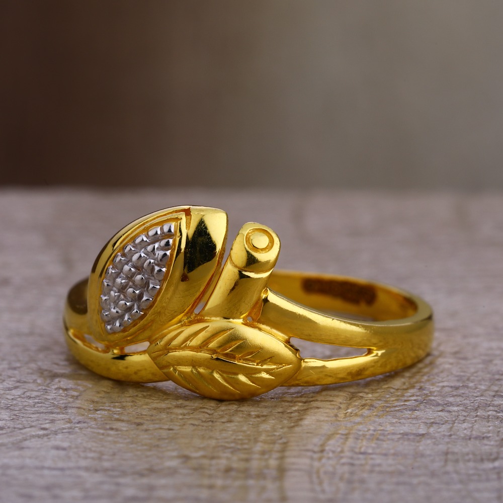 22KT Gold Hallmark Designer Plain Ladies Ring LPR413