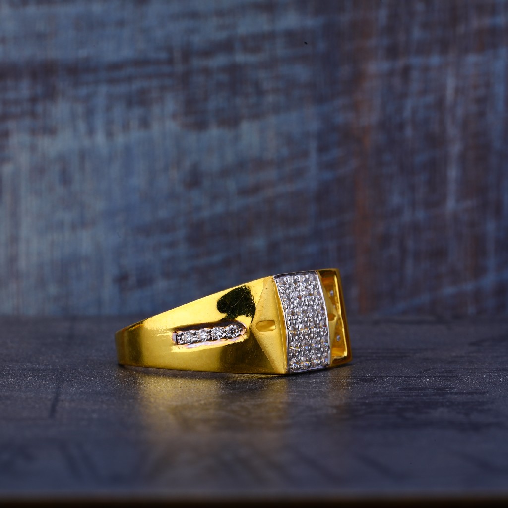 916 Gold Cz Ring MR507