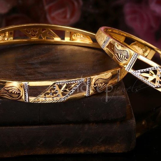 Gold delicate bangles