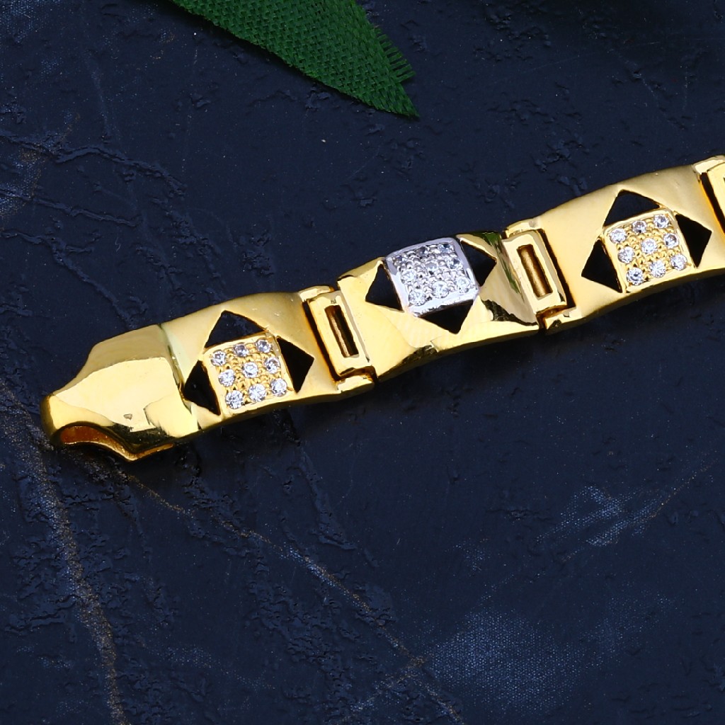 Mens 22K Gold Bracelet-MCB62
