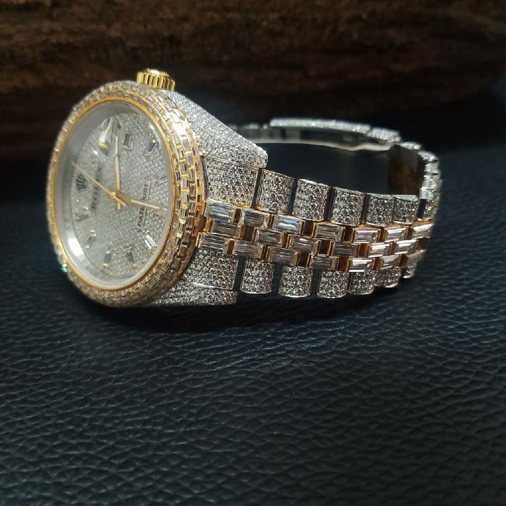 Costomiese Diamond studded steel watch