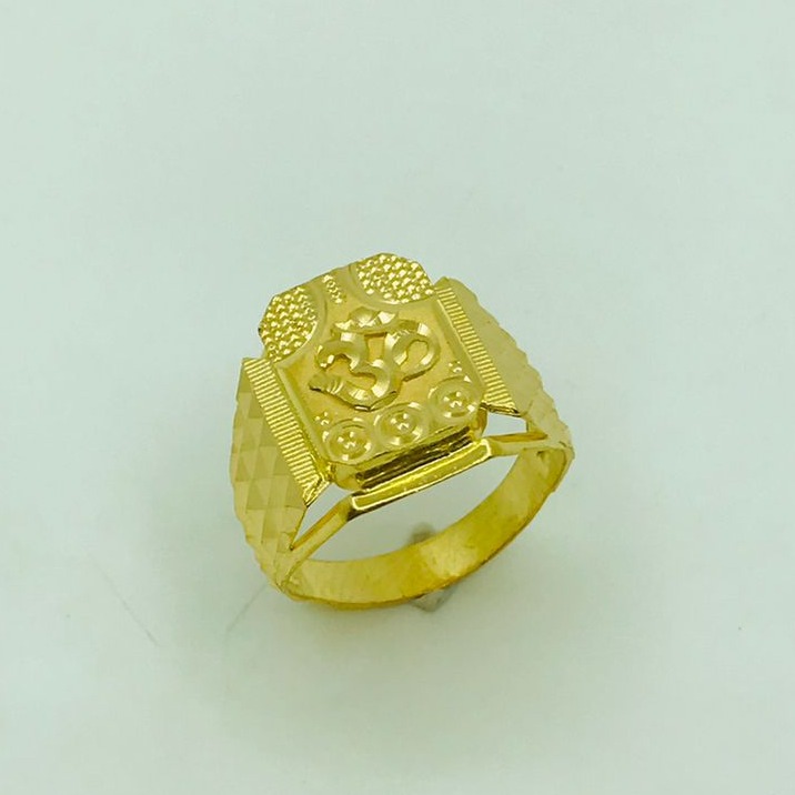 Buy quality 916 Gold ganeshji Gents Ring GG-0009 in Ahmedabad