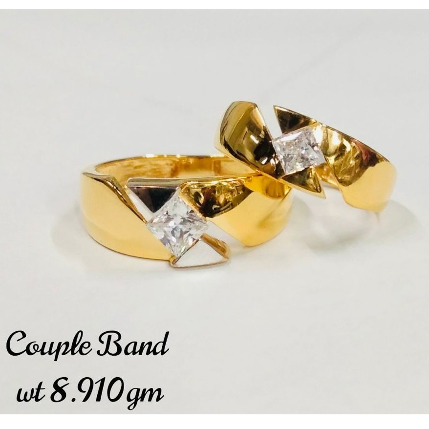 Gold dazzling couple ring