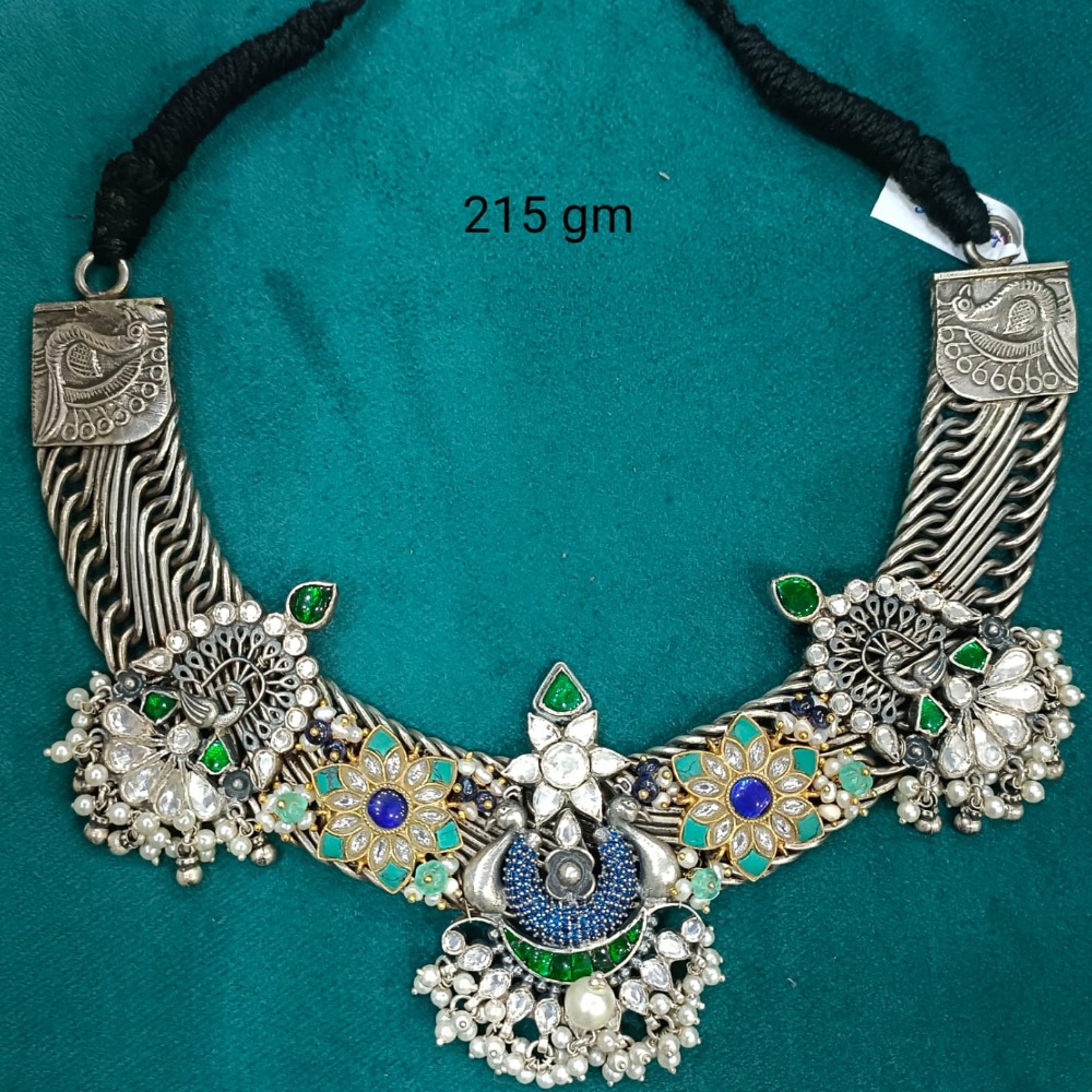 Vintage silver with unique kundan motifs necklace