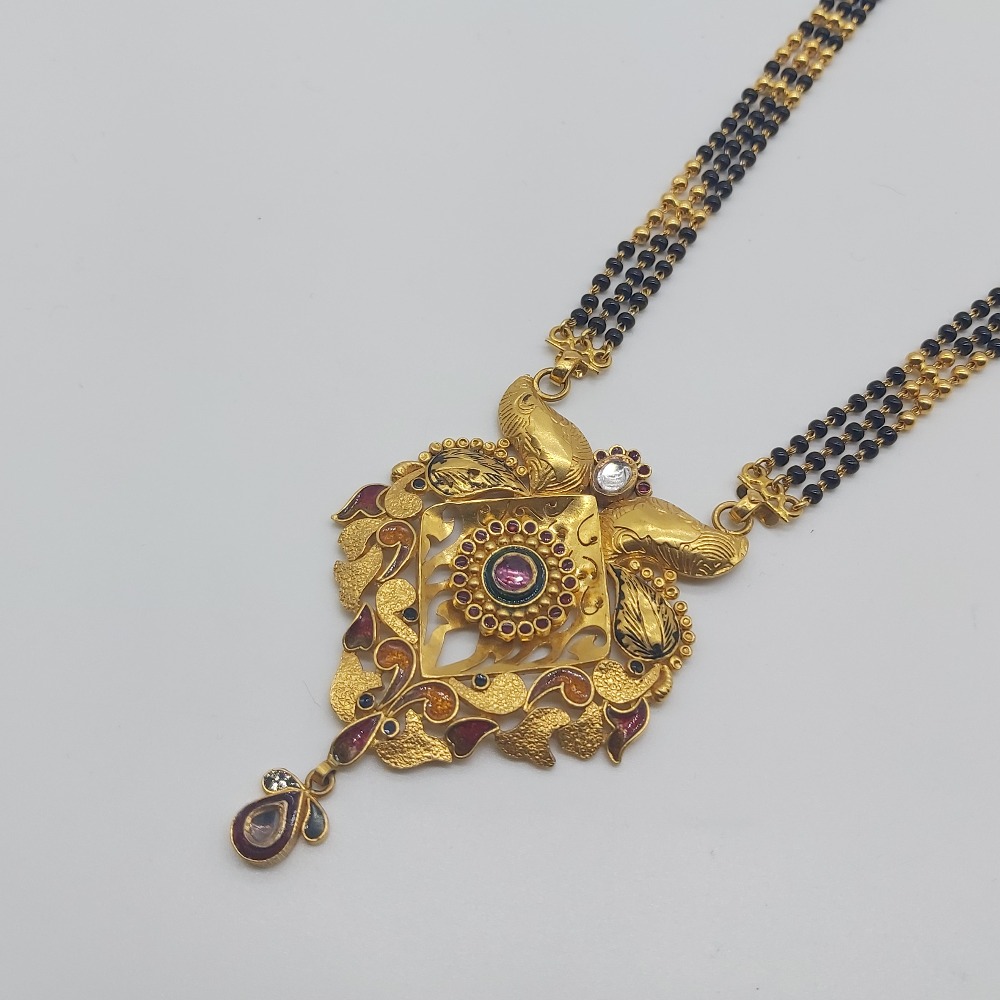 Gold bridal mangalsutra in antique look