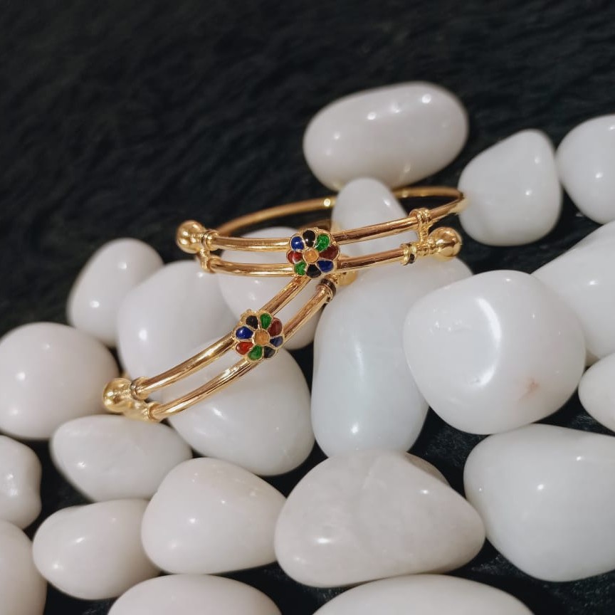 916 Gold Flower Design Kadli Bangle