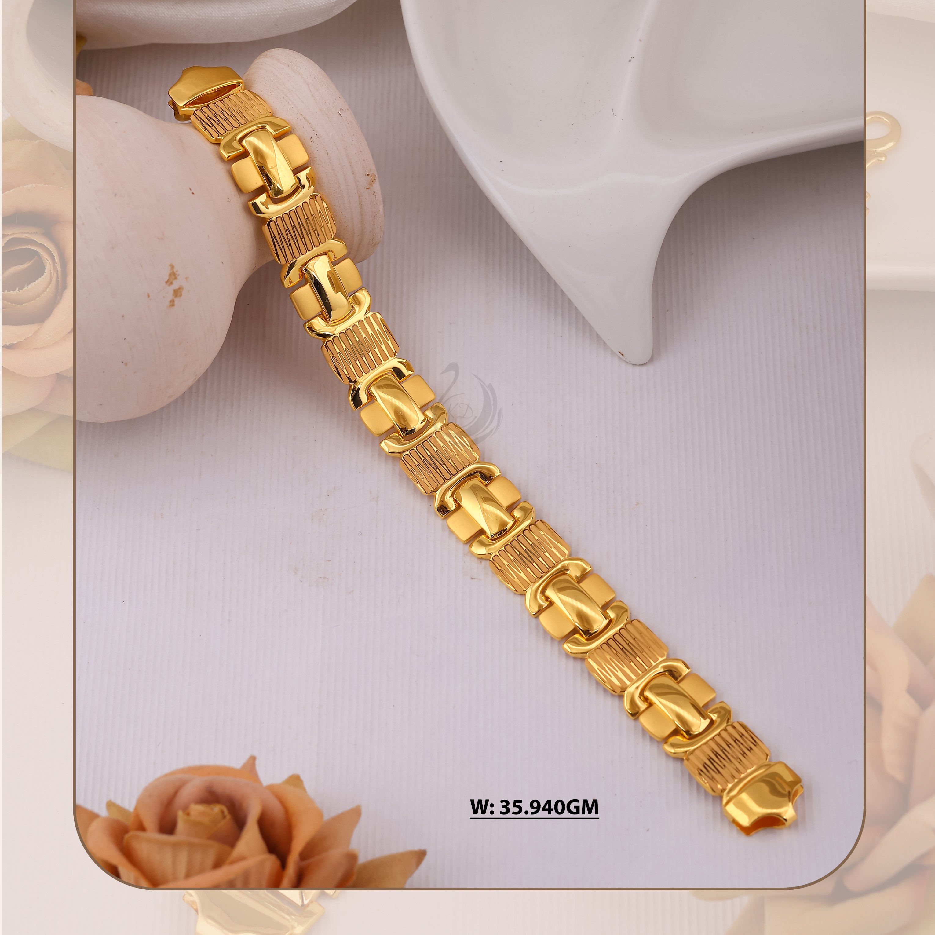22K Gold Classic Design Lucky For Men