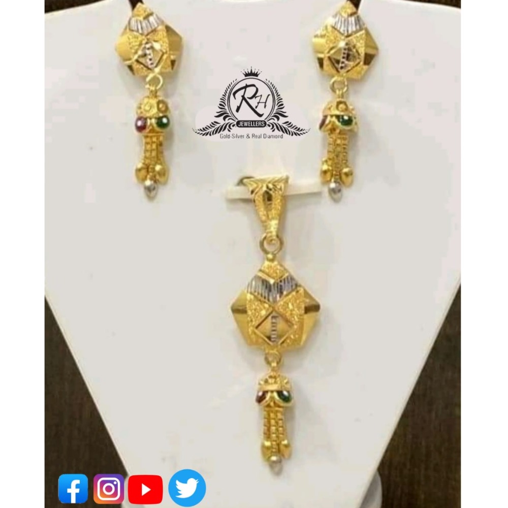 22 carat gold antique pendants set RH-PS427