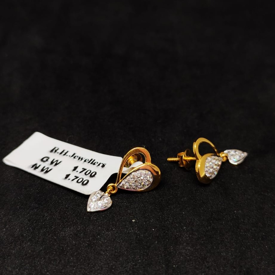 22 carat gold antiq diamonds ladies earrings RH-LE304