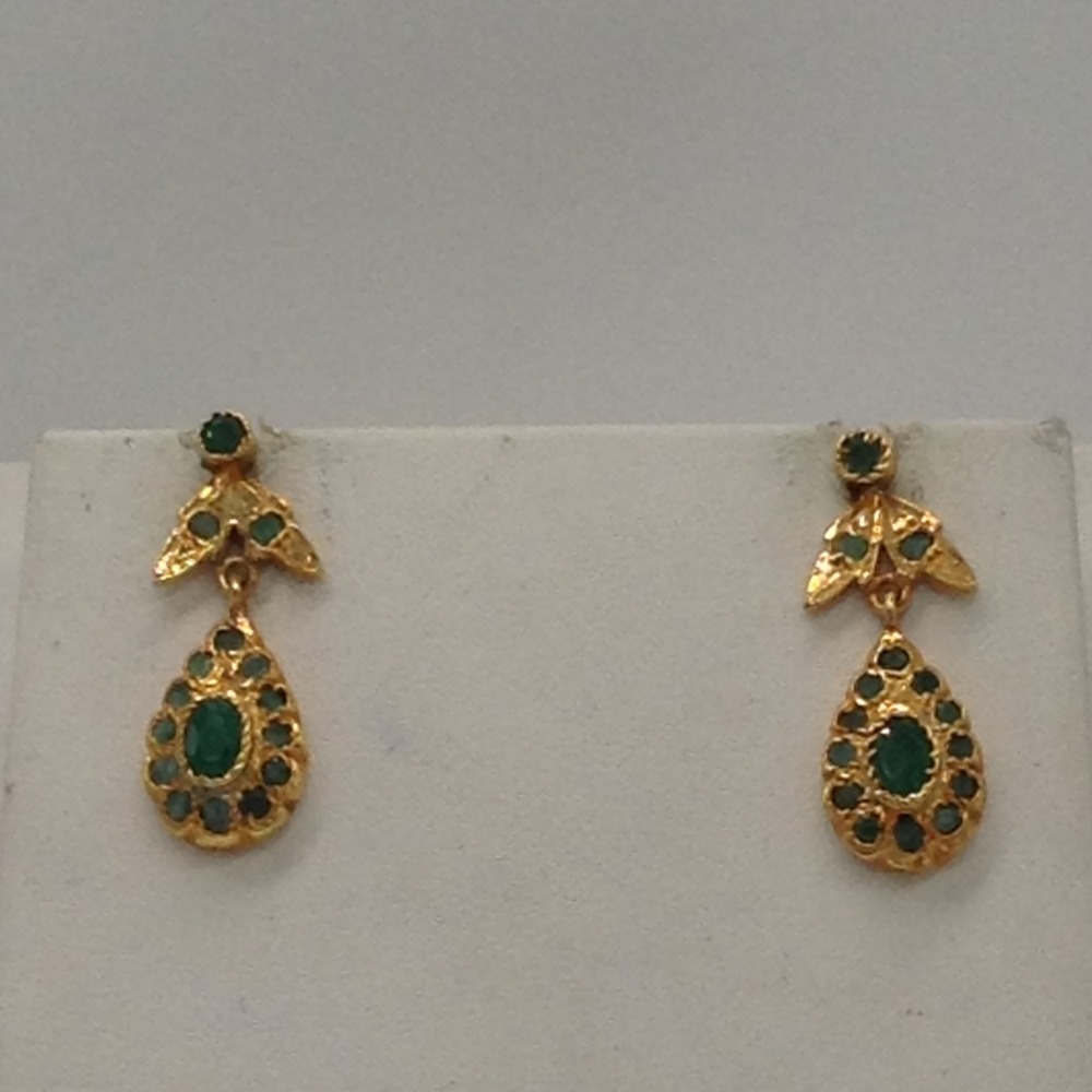 Green emeralds jugni pendent set with zigzag mala jps0301