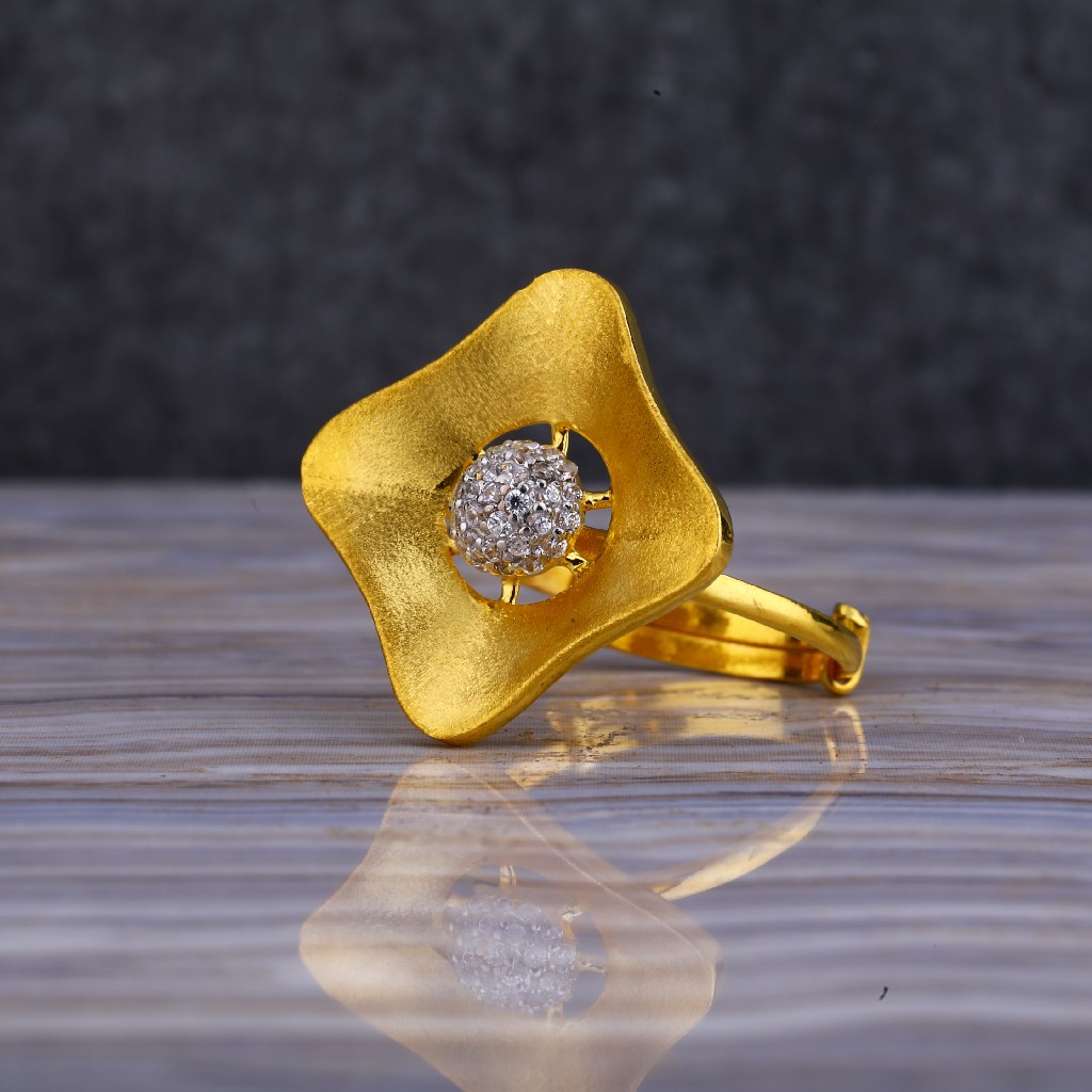 22kt Gold Exclusive Cz Ring LLR153