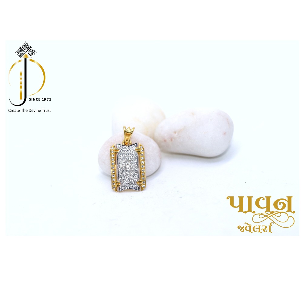 22KT / 916 Gold Delicate Square CZ Pendant for Men PNG0029