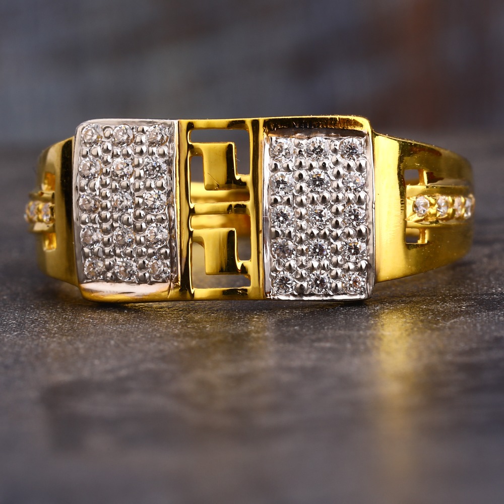 22KT Gold CZ Hallmark Designer Gentlemen's Ring MR626