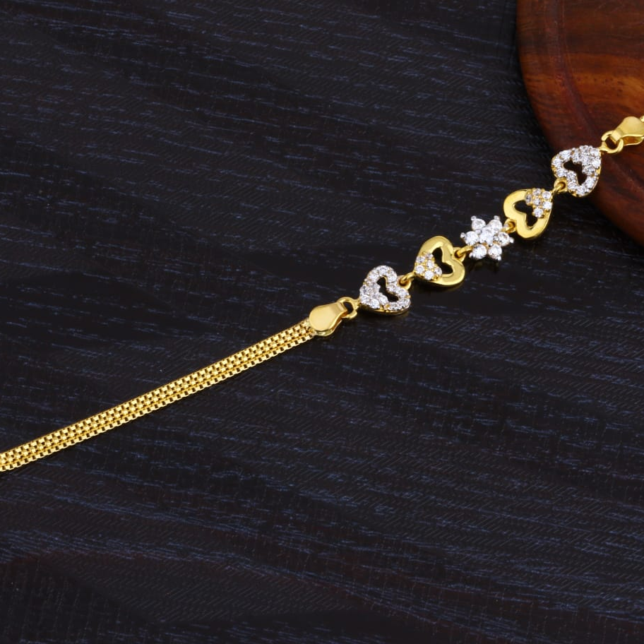 22KT Gold Ladies Hallmark Designer Bracelet LB435