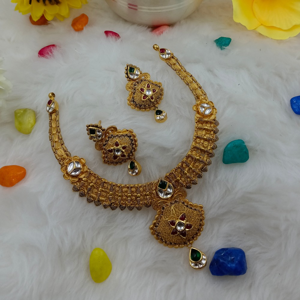 22K Gold Antique Necklace Set For Bridal