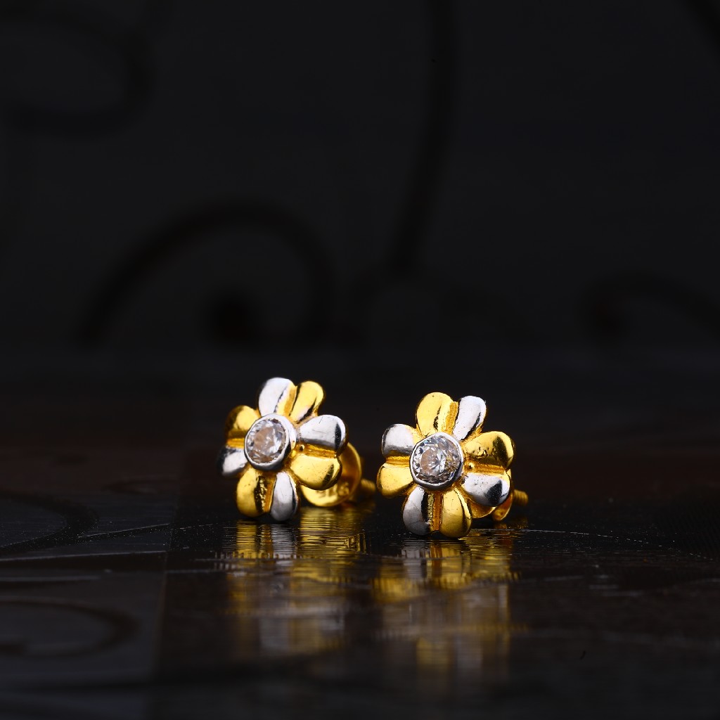 916 Gold Stylish Solitare Earring LSE104