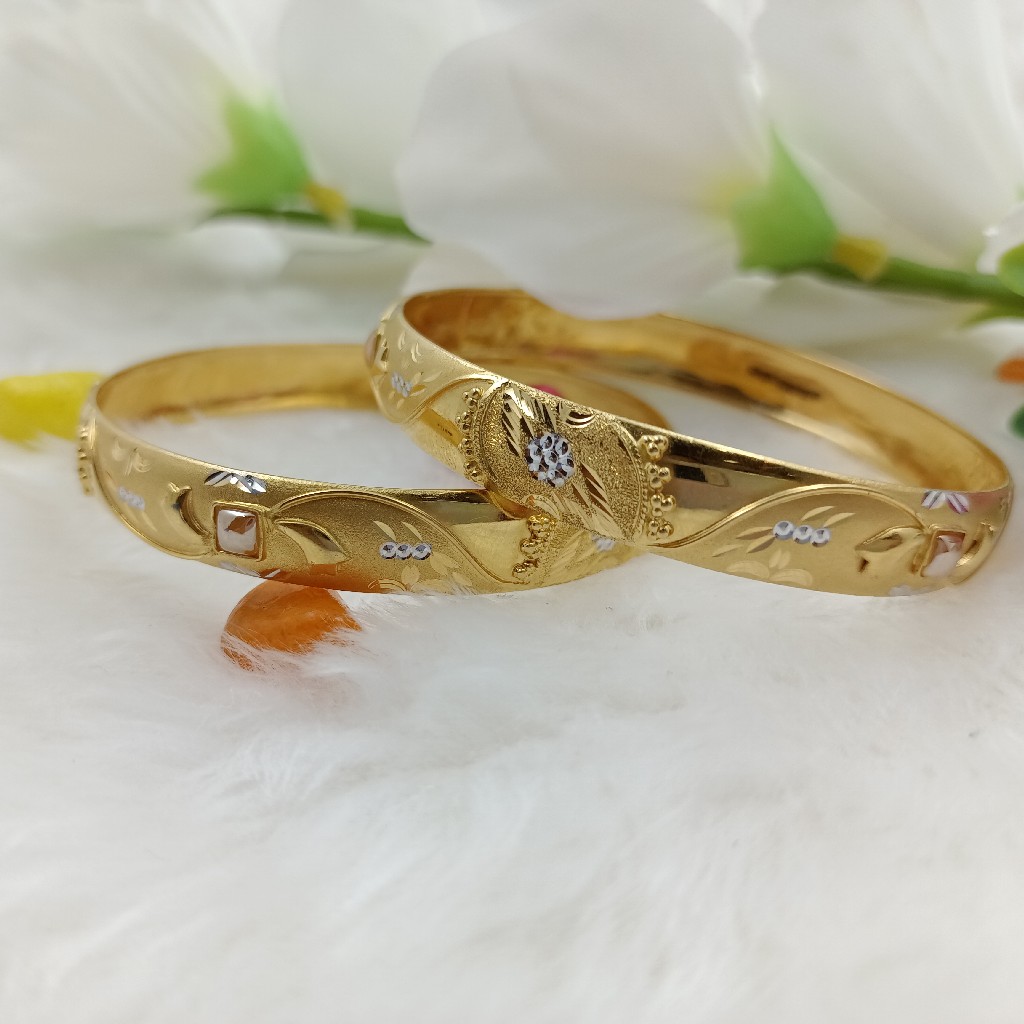 916 Gold Patti Bangles