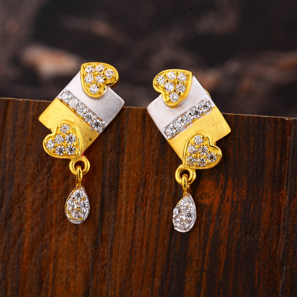 916 Gold CZ Women's  Delicate Hallmark Earring LFE494
