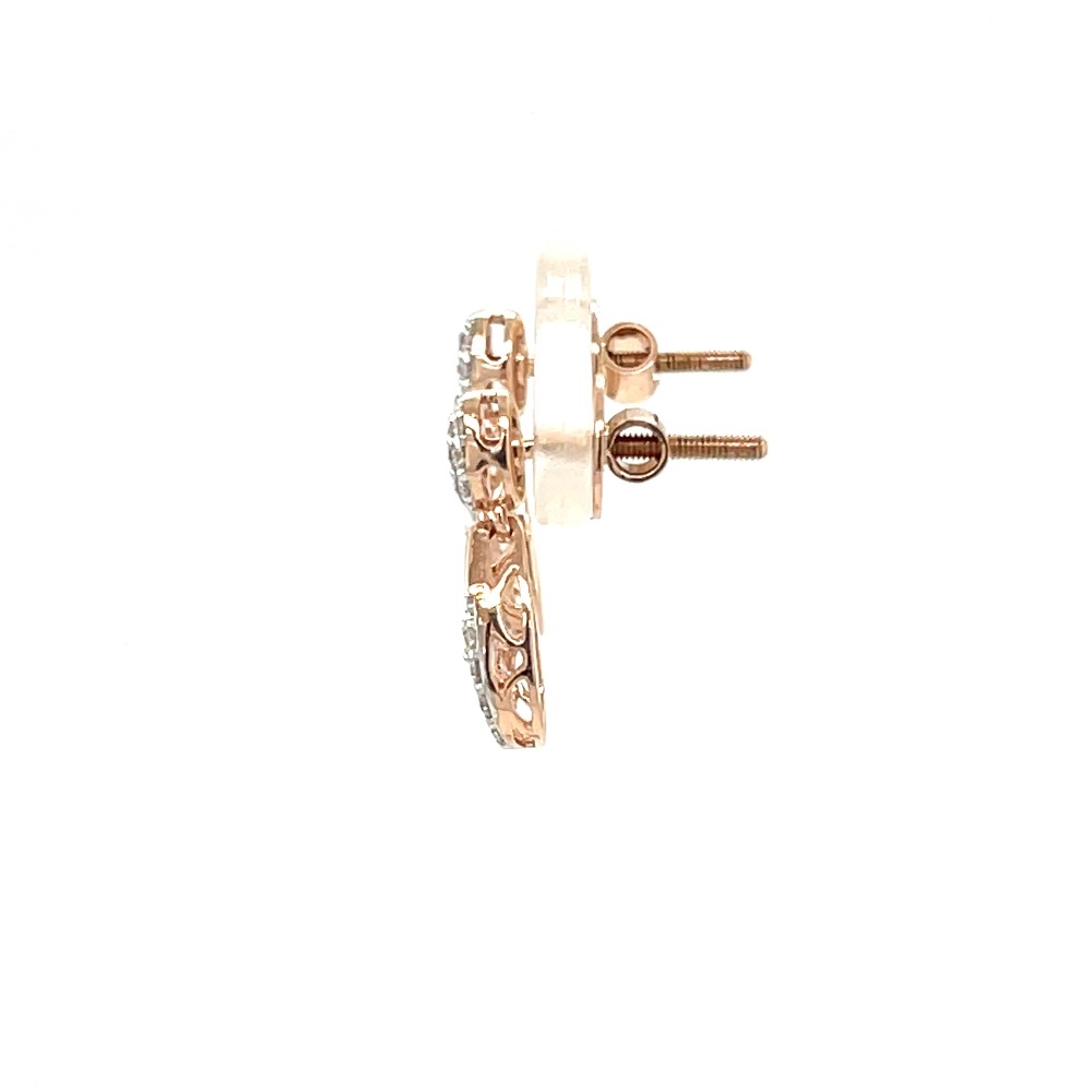 Mesmerizing Hanging Earring in Best Quality Diamonds