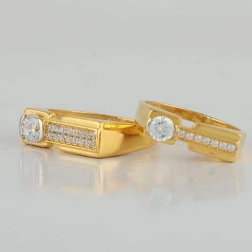 GOLD 22K/916 one stone with diamond layer couple ring RH-CR155
