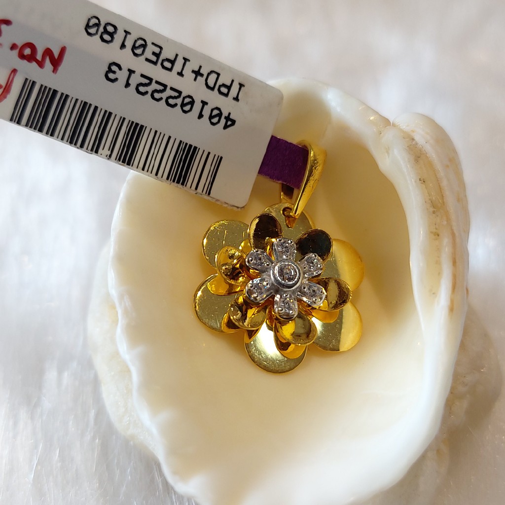 Diamond Pendant Set
