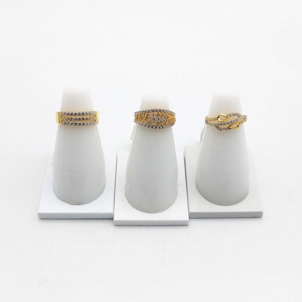916 ring c.z design hallmark