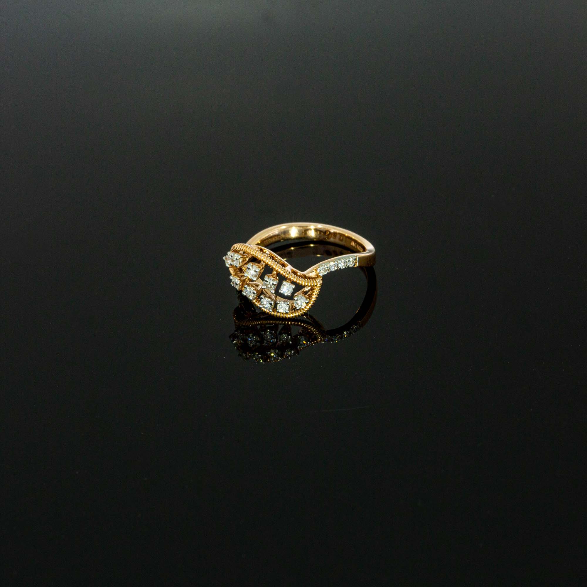 Gold Triangle Round & Baguette Diamond Ring – Boylerpf