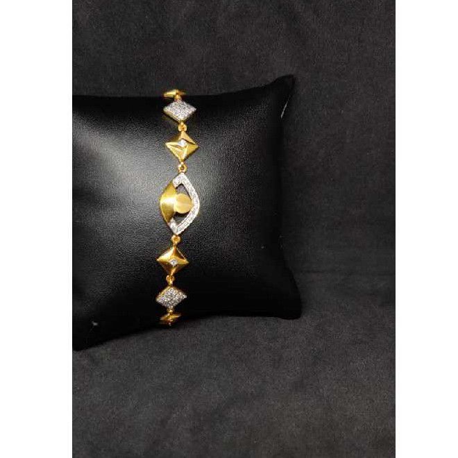 916 Exclusive Women Lucky