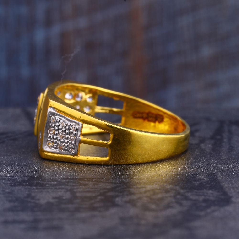 Buy quality 22CT Gold Hallmark Men's Ring MR649 in Ahmedabad