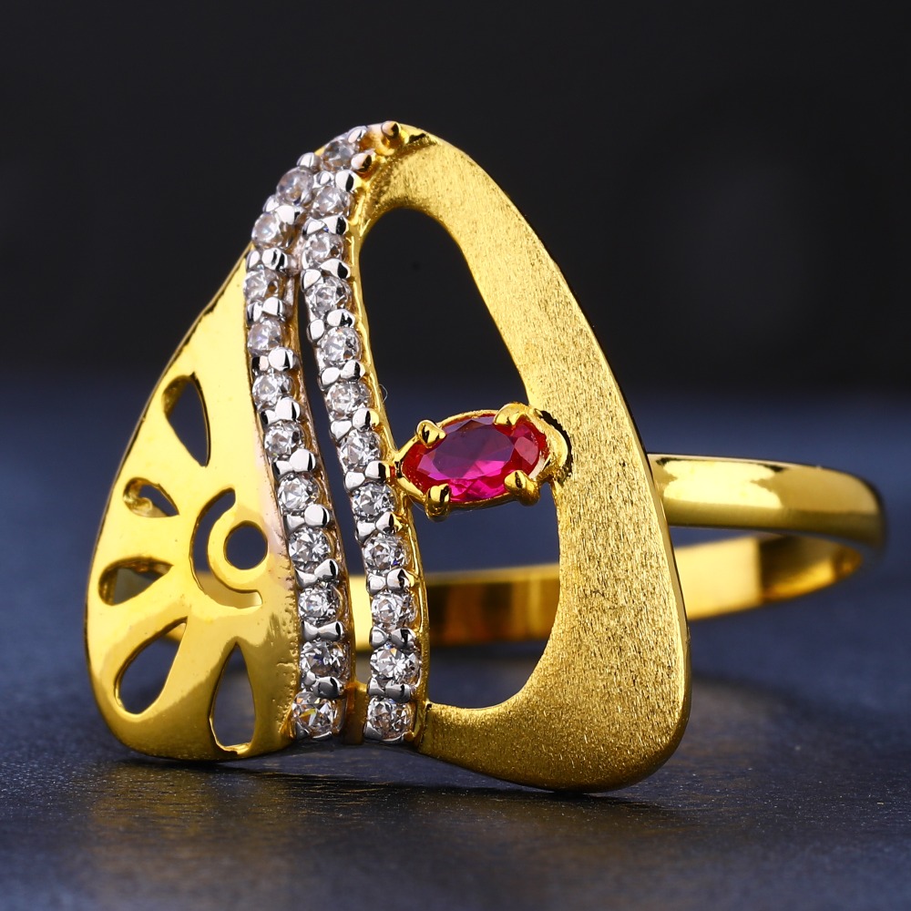 916 Gold Ladies Stylish Hallmark Ring LR731