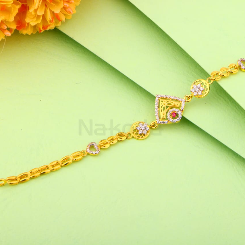 916 Gold Hallmark Ladies Exclusive Bracelet LB530