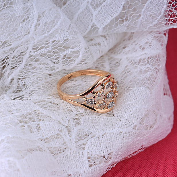 Gold With Cz Diamond ring