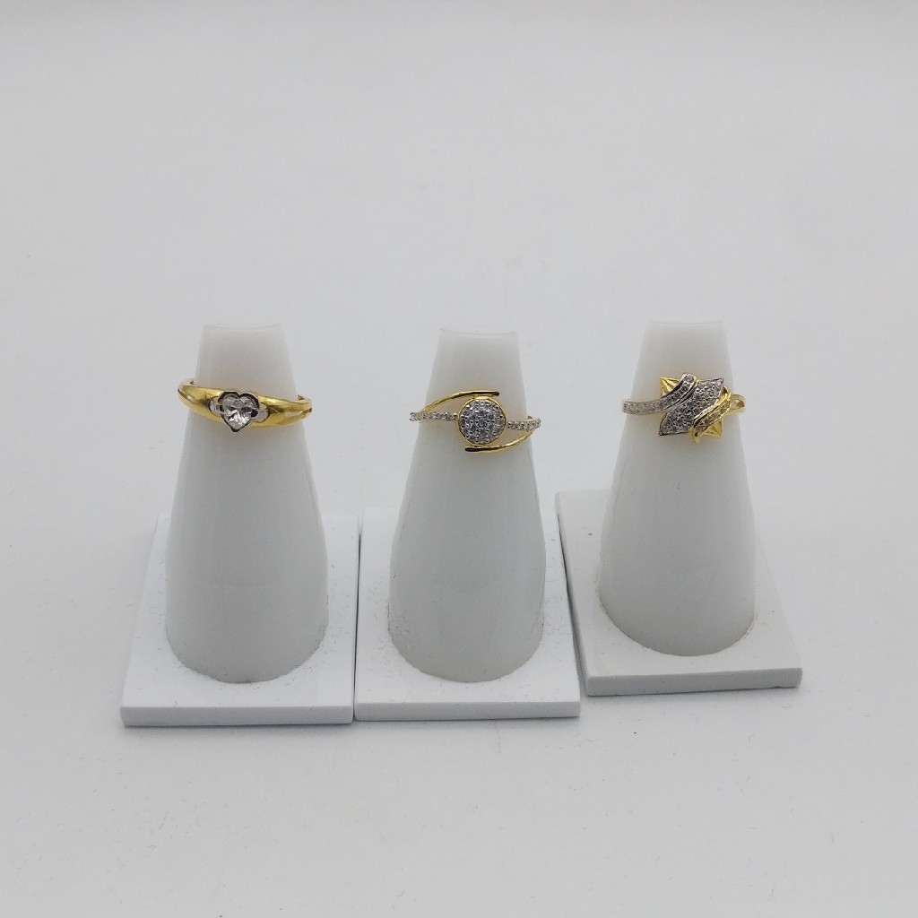 916 ring hallmark c.z design