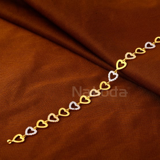 916 Gold Hallmark Designer Ladies Bracelet LB592