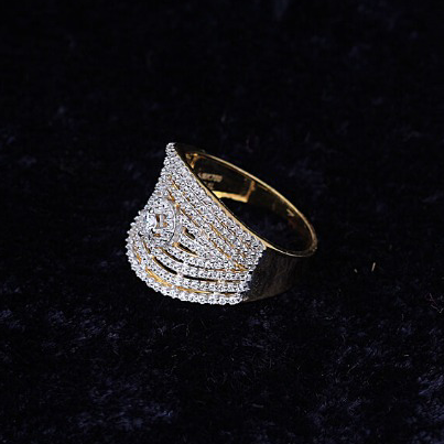 Gold And Diamond ring