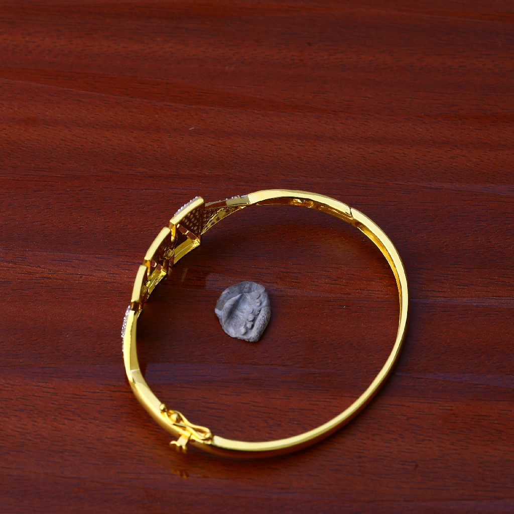 18ct Gold Hallmark Bracelet For women LKB97