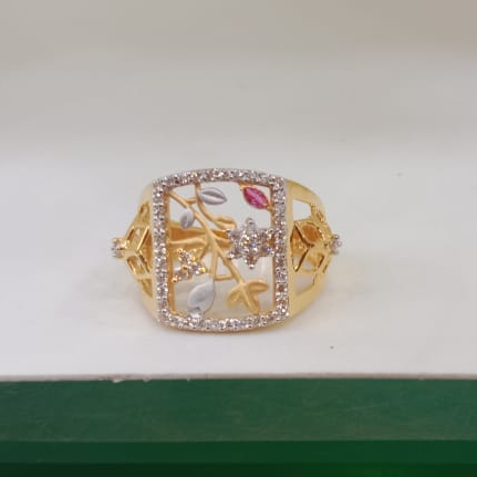 22 Ct Gold Antique Design Ladies Ring