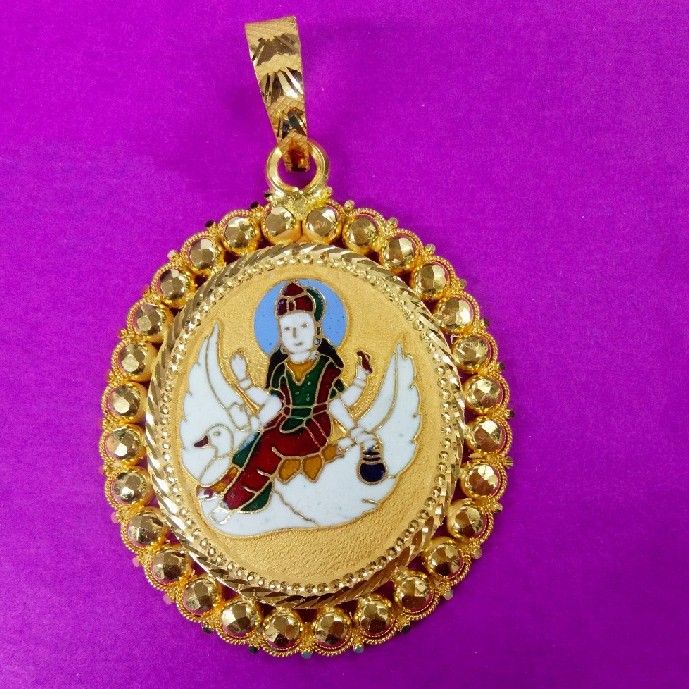 22kt. Gold Fancy Brahmani Ma Mina Pendant