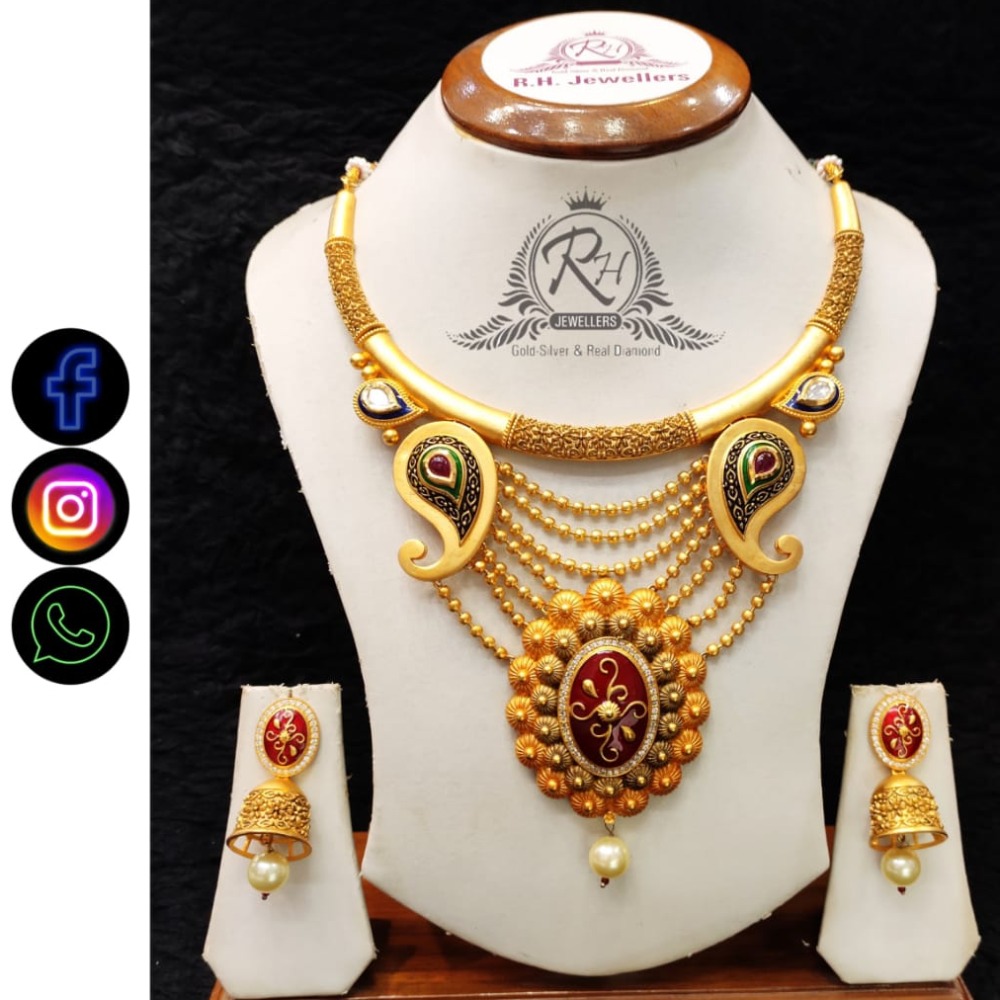 22 carat gold latest ladies necklace set RH-LS506
