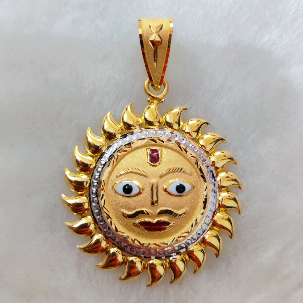 916 Gold Fancy Gent's Surya Pendant