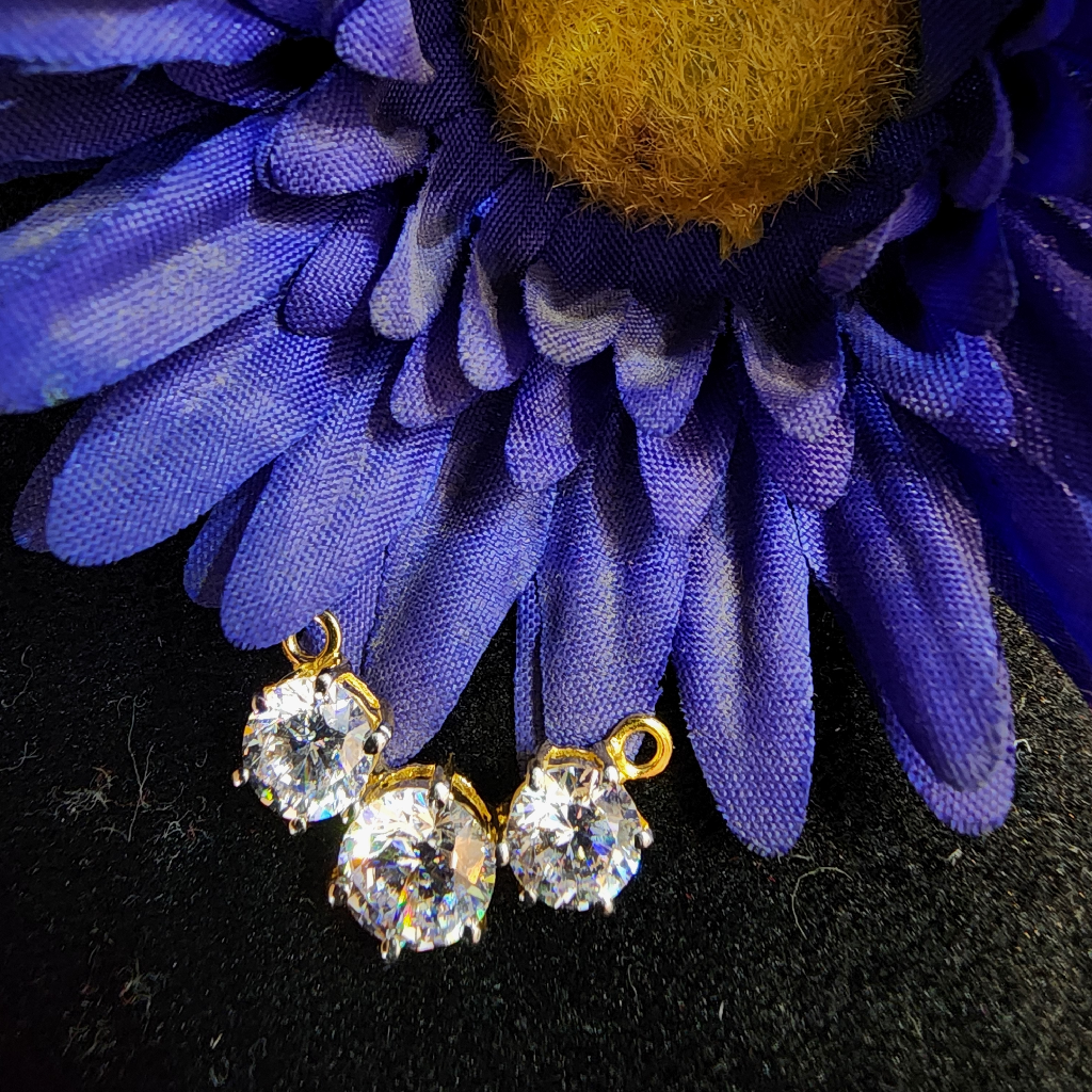 916 Gold Fancy Unique Dimonds Pendants